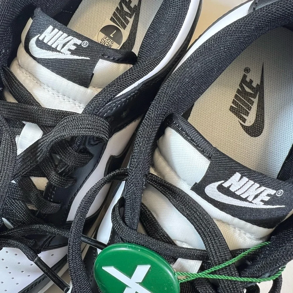 🆕 Nike Dunk Low Retro in White/White/Black Panda Men’s Size: 7 With Original Box - Picture 12 of 17